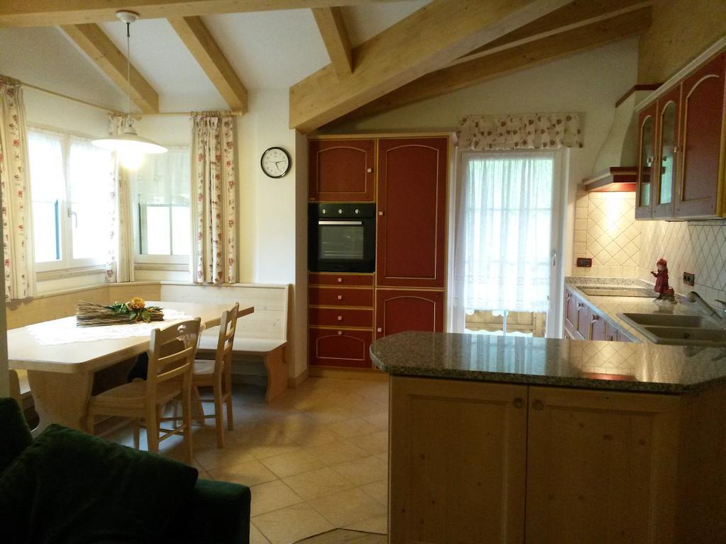 Appartamenti Residence Rodolon Campestrin Pokoj fotografie